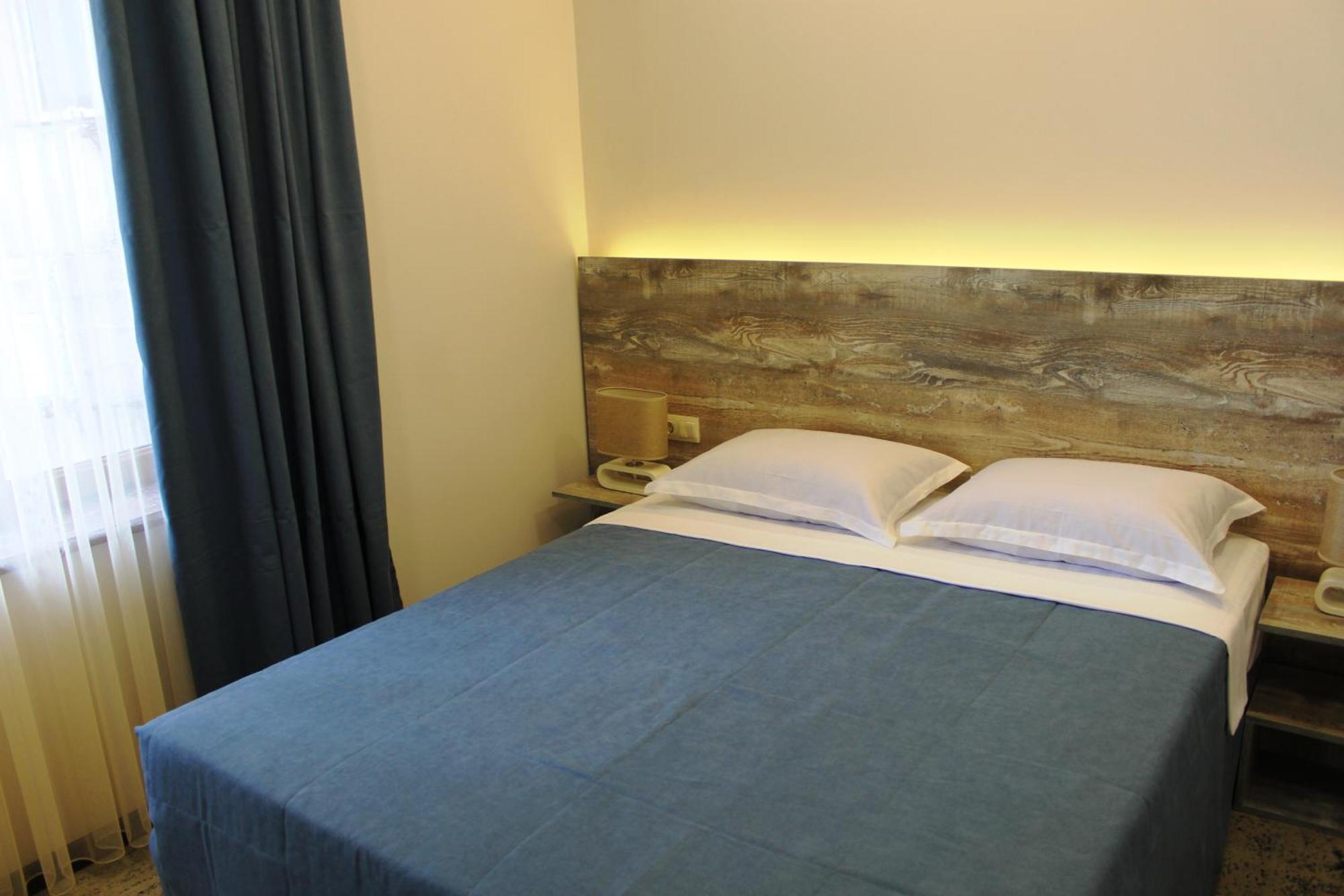 Evn Boutique Hotel Jerevan Buitenkant foto